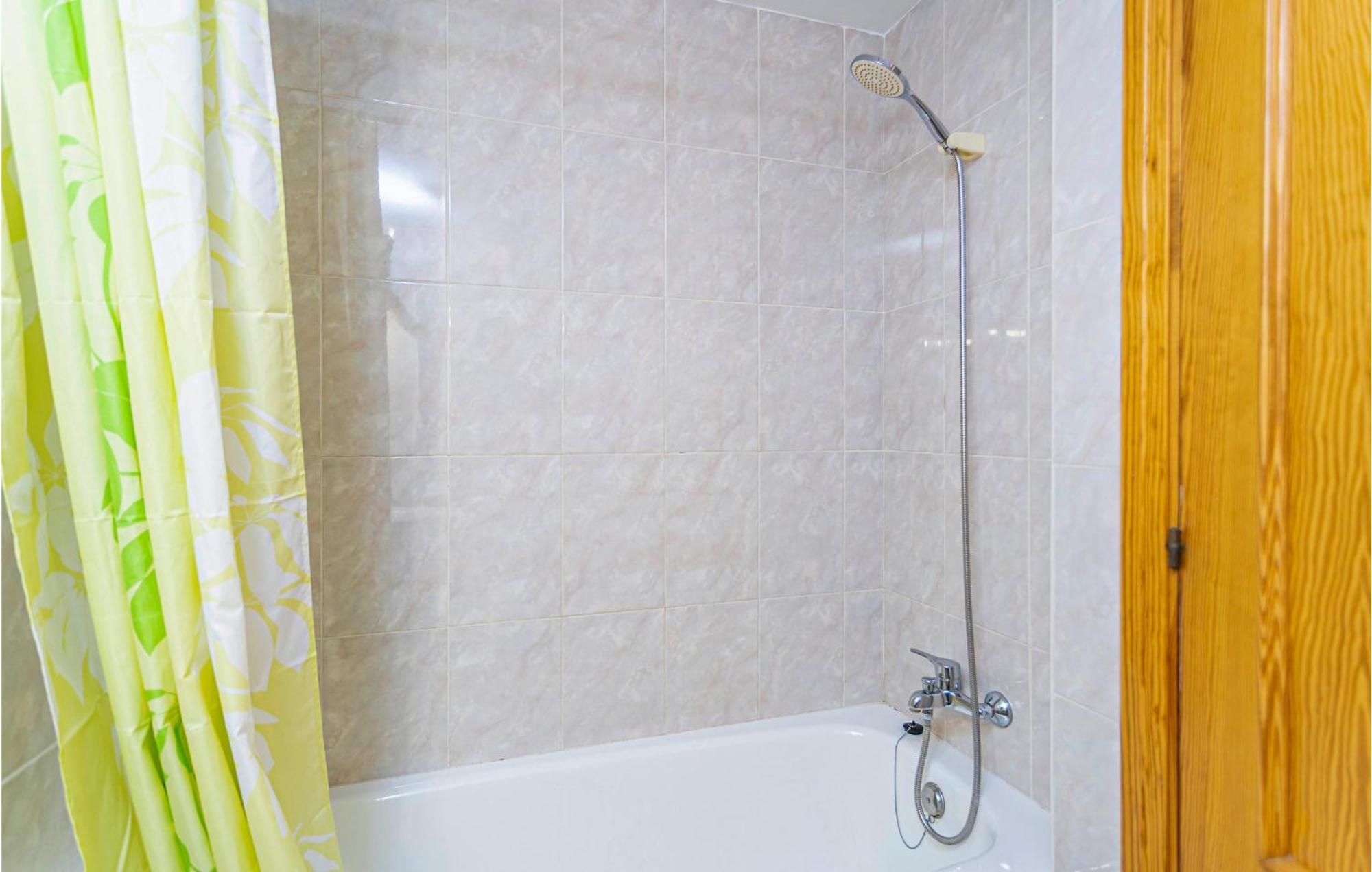 4 Bedroom Beautiful Home In Alcudia Port de Alcudia  Kültér fotó