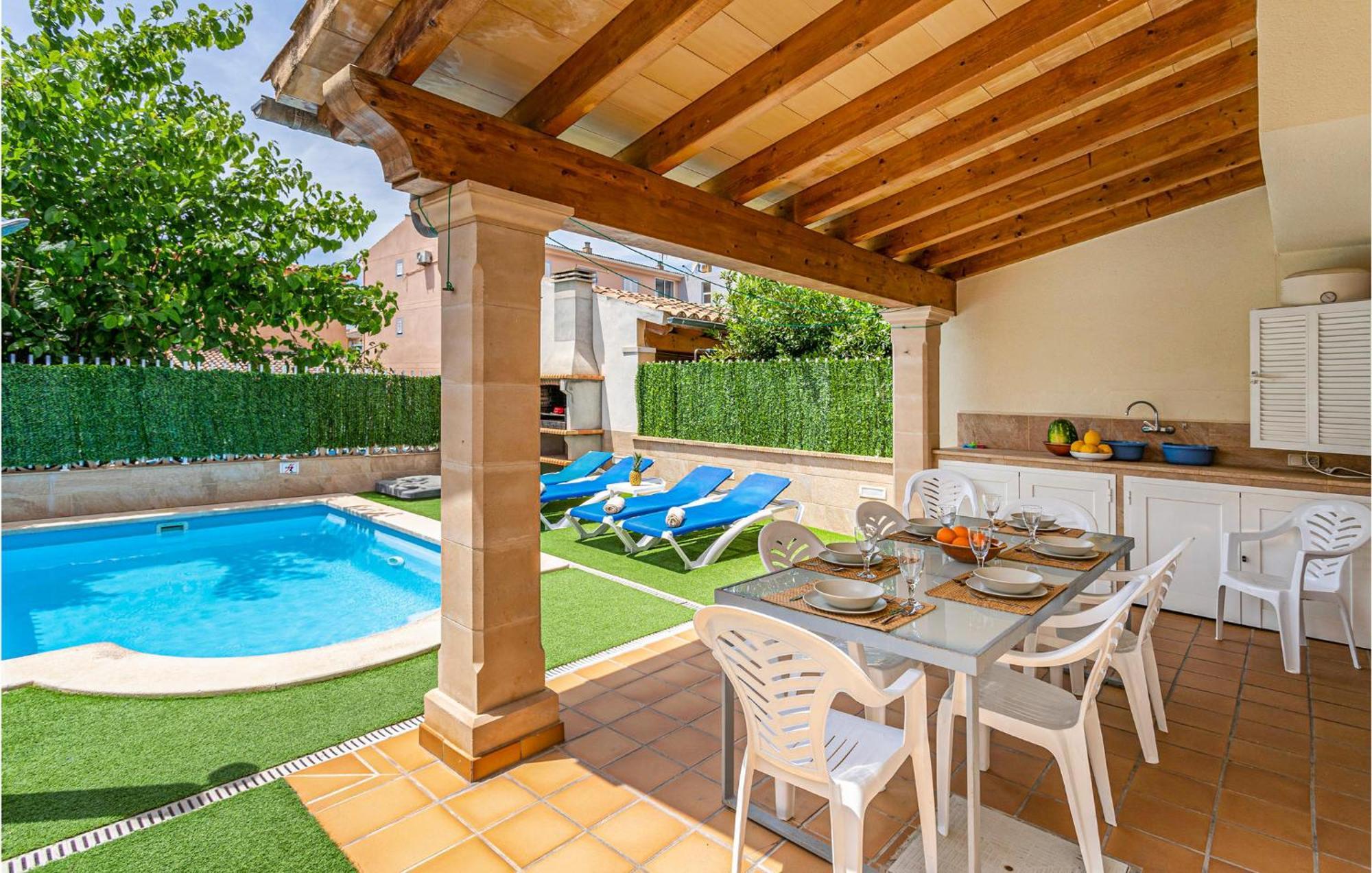 4 Bedroom Beautiful Home In Alcudia Port de Alcudia  Kültér fotó