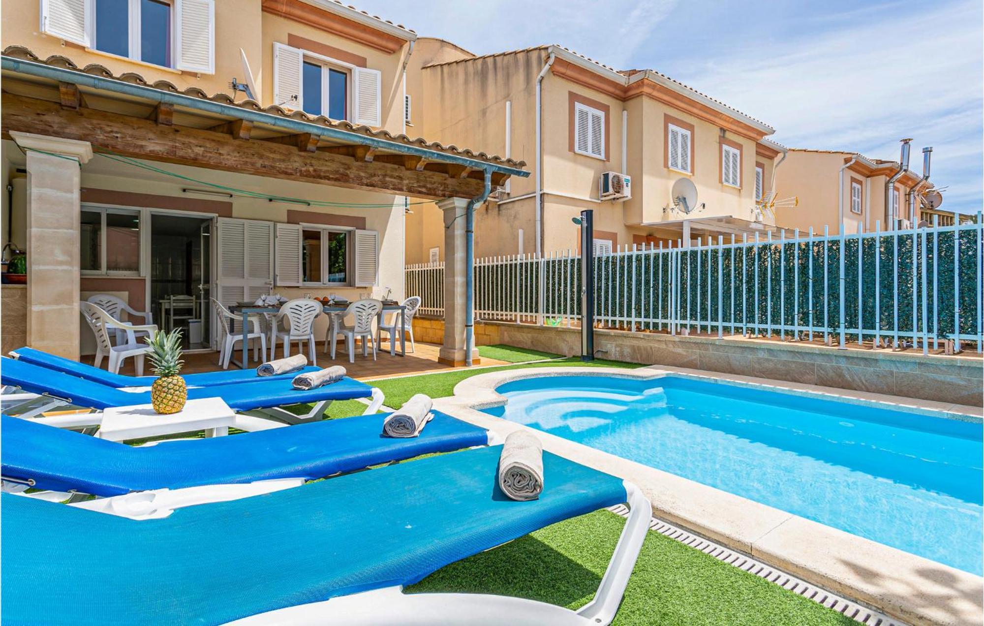 4 Bedroom Beautiful Home In Alcudia Port de Alcudia  Kültér fotó
