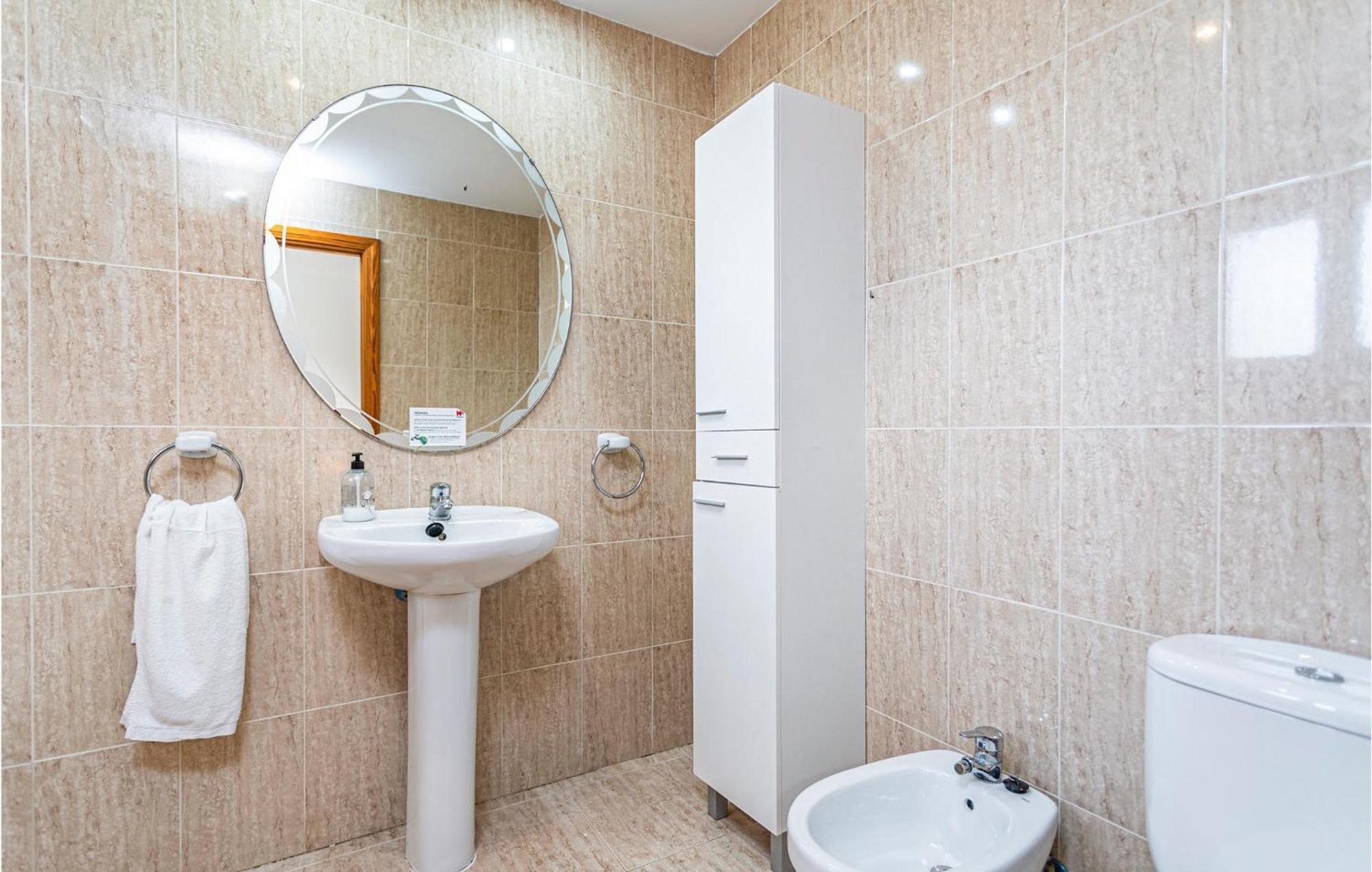 4 Bedroom Beautiful Home In Alcudia Port de Alcudia  Kültér fotó